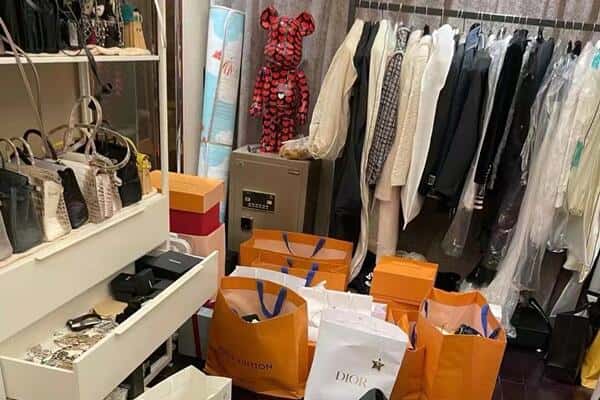 台州市三门回收一线品牌衣服